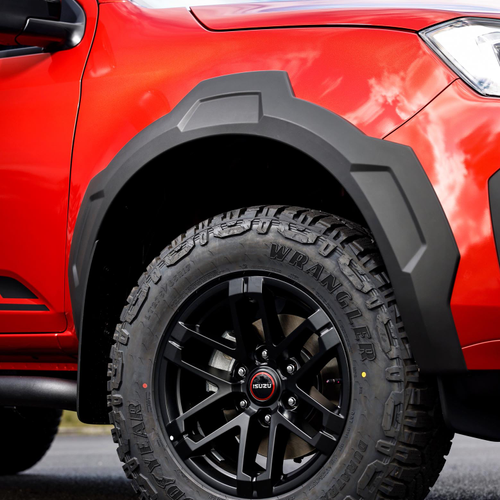 2026 Isuzu D-Max Blade Exterior