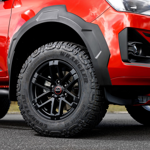 2026 Isuzu D-Max Blade Exterior