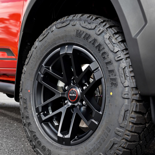 2026 Isuzu D-Max Blade Exterior