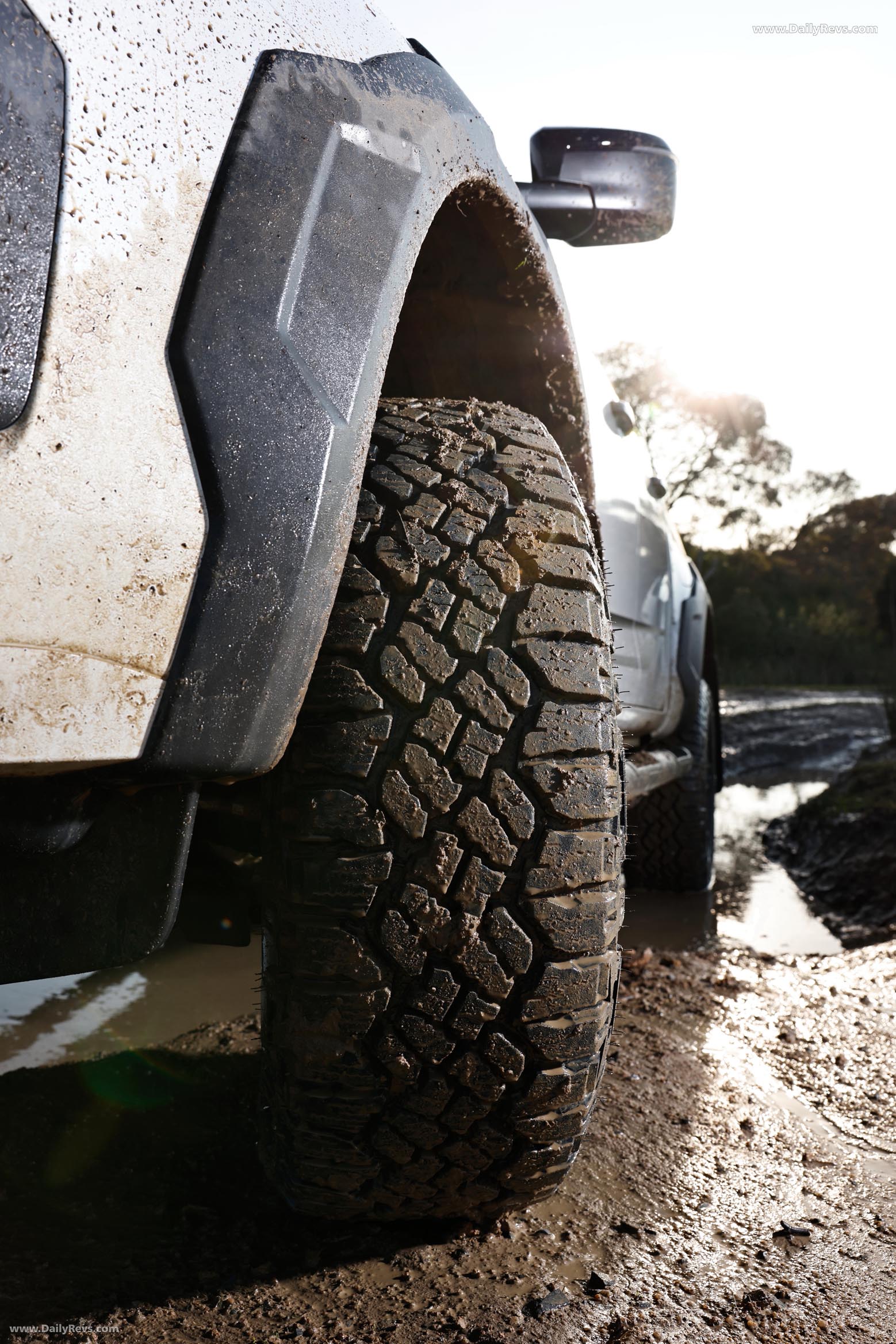2026 Isuzu D-Max Blade Exterior