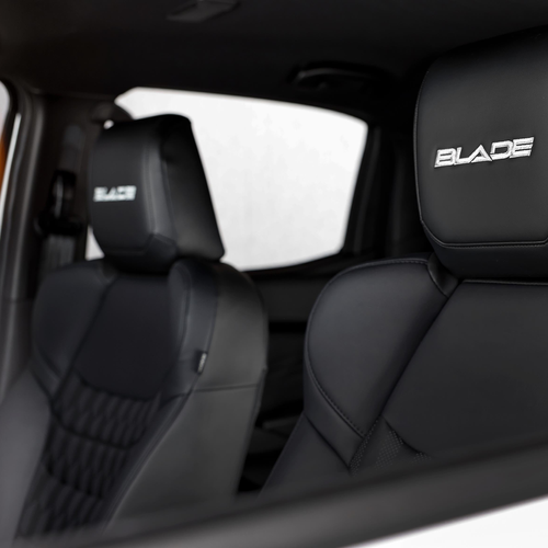 2026 Isuzu D-Max Blade Interior