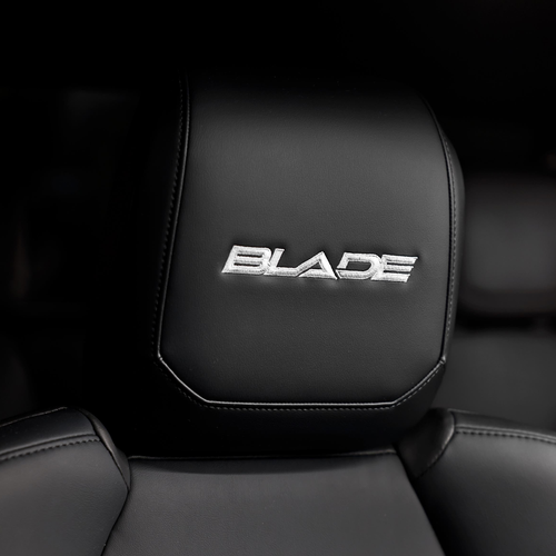2026 Isuzu D-Max Blade Interior