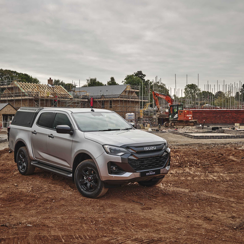 2026 Isuzu D-Max V-Cross Commercial Front View