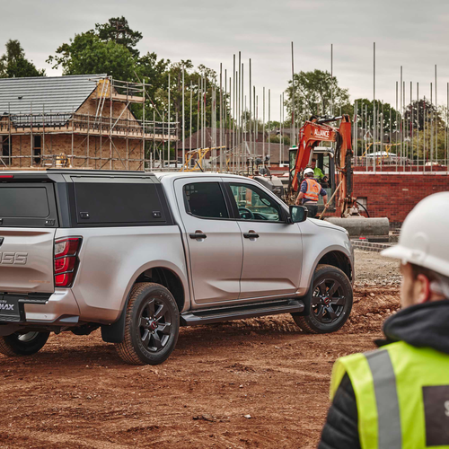2026 Isuzu D-Max V-Cross Commercial Rear View