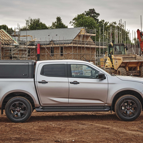 2026 Isuzu D-Max V-Cross Commercial Side View