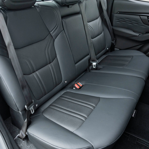 2026 Isuzu D-Max EV V-Cross UK version Interior
