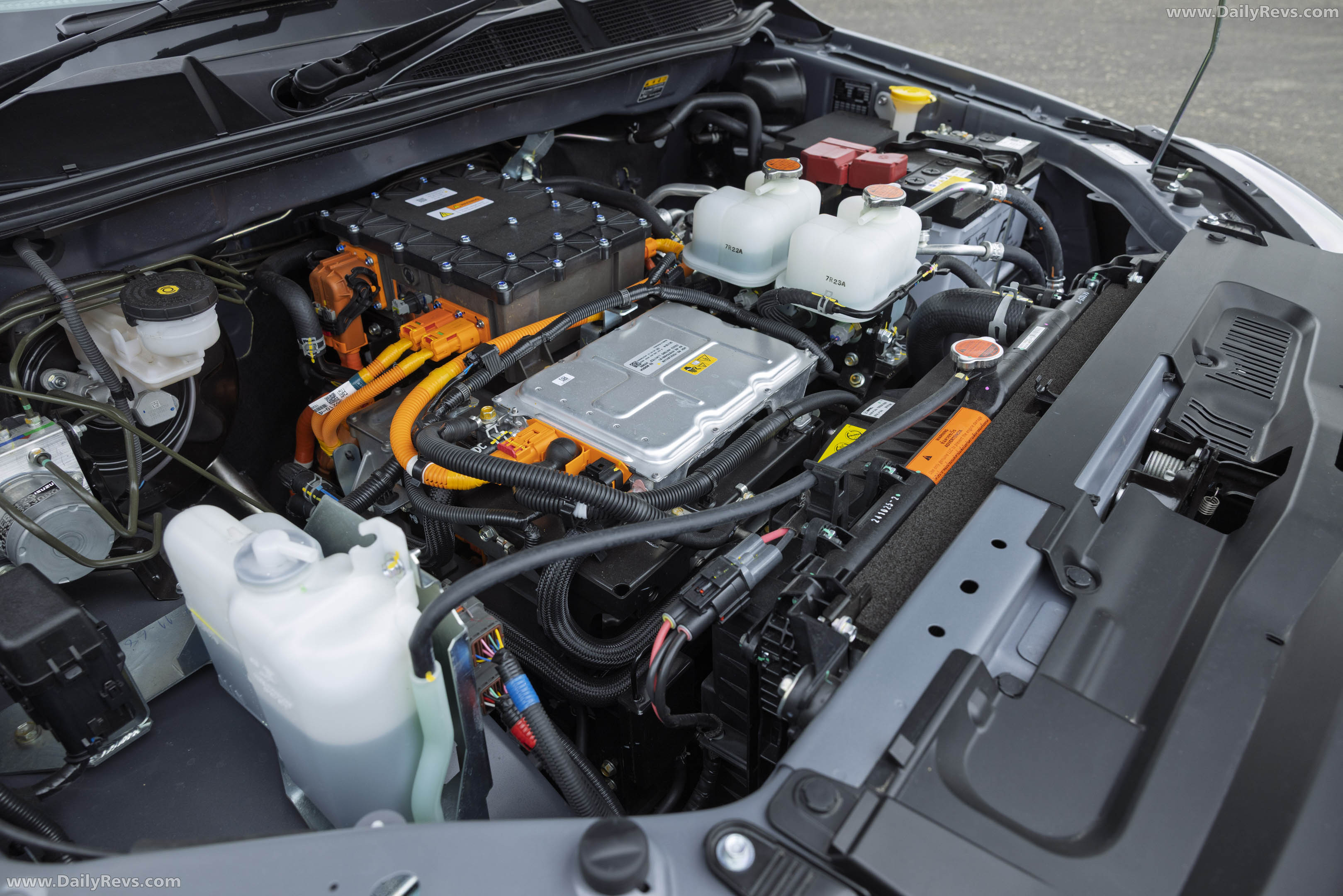 2026 Isuzu D-Max EV V-Cross UK version Engine