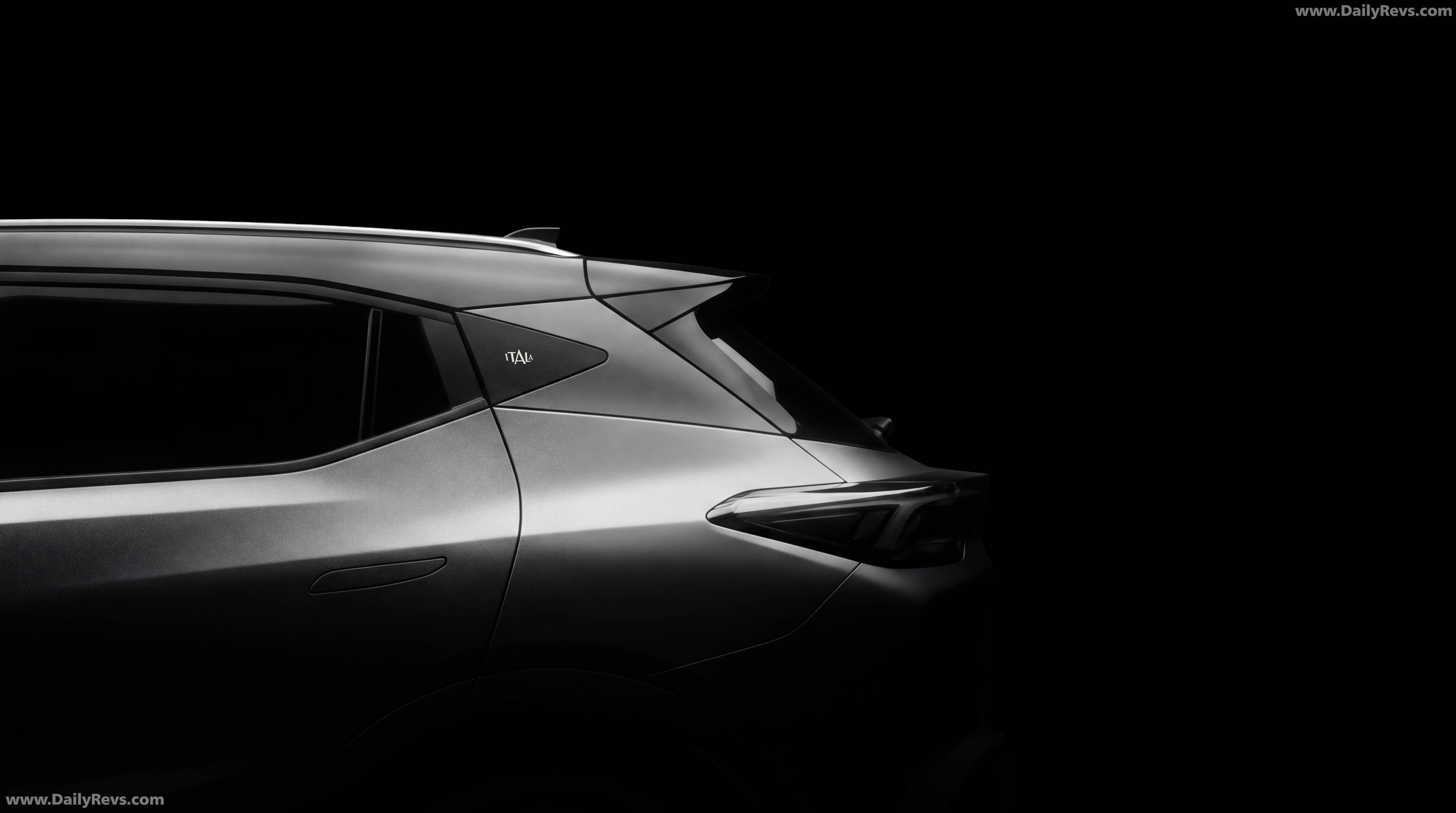 2026 Itala 35 Exterior