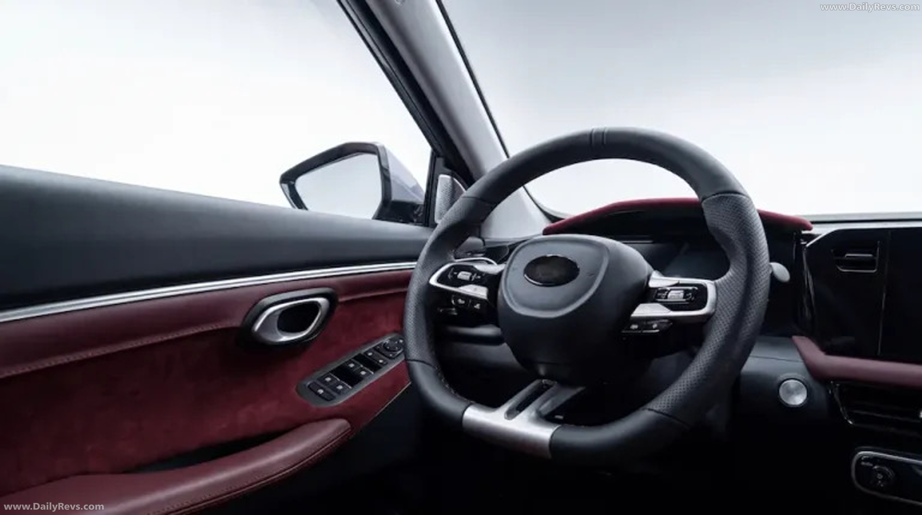 2026 Itala 35 Interior