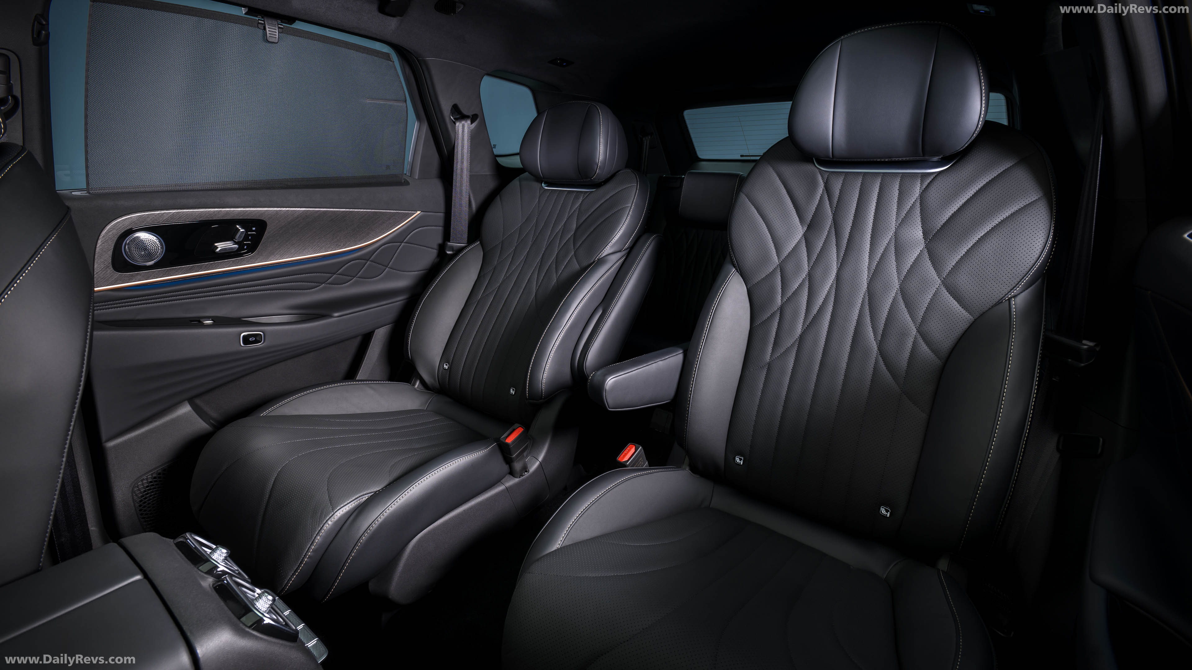 2026 Jaecoo 8 SHS-P Executive Interior
