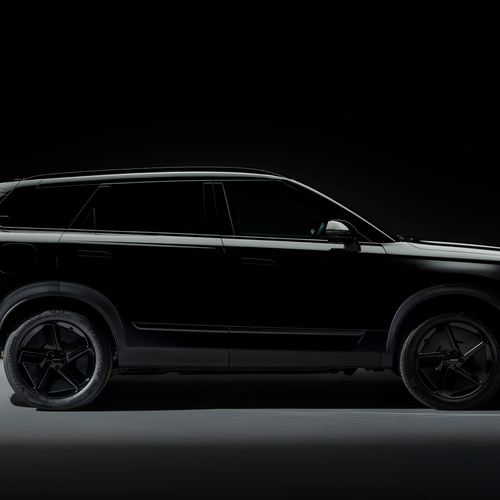 2026 Jaecoo 7 SHS-P Black Luxury Side View