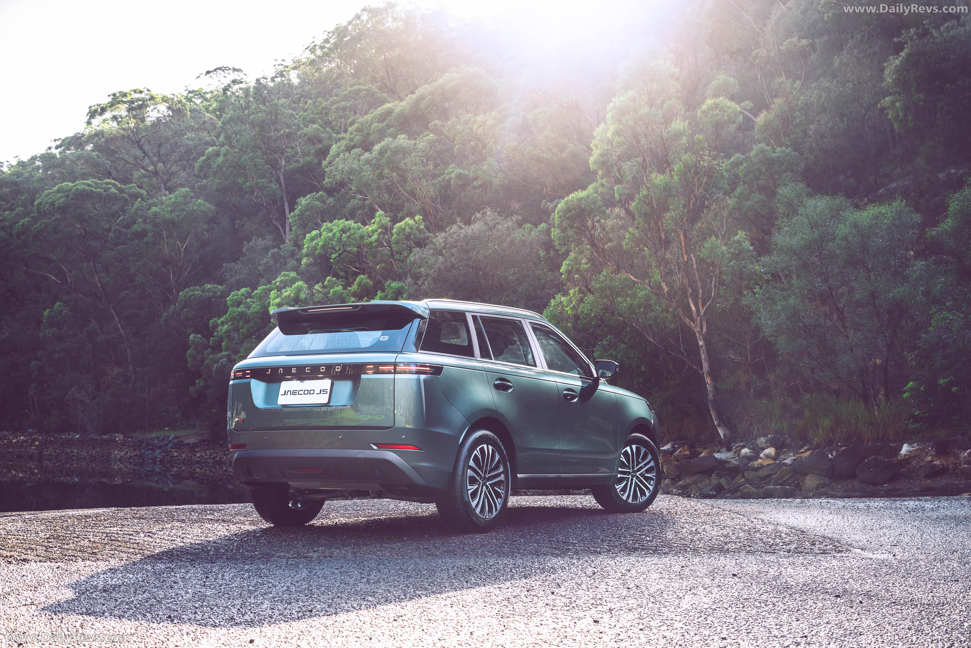 2026 Jaecoo J5 Rear View