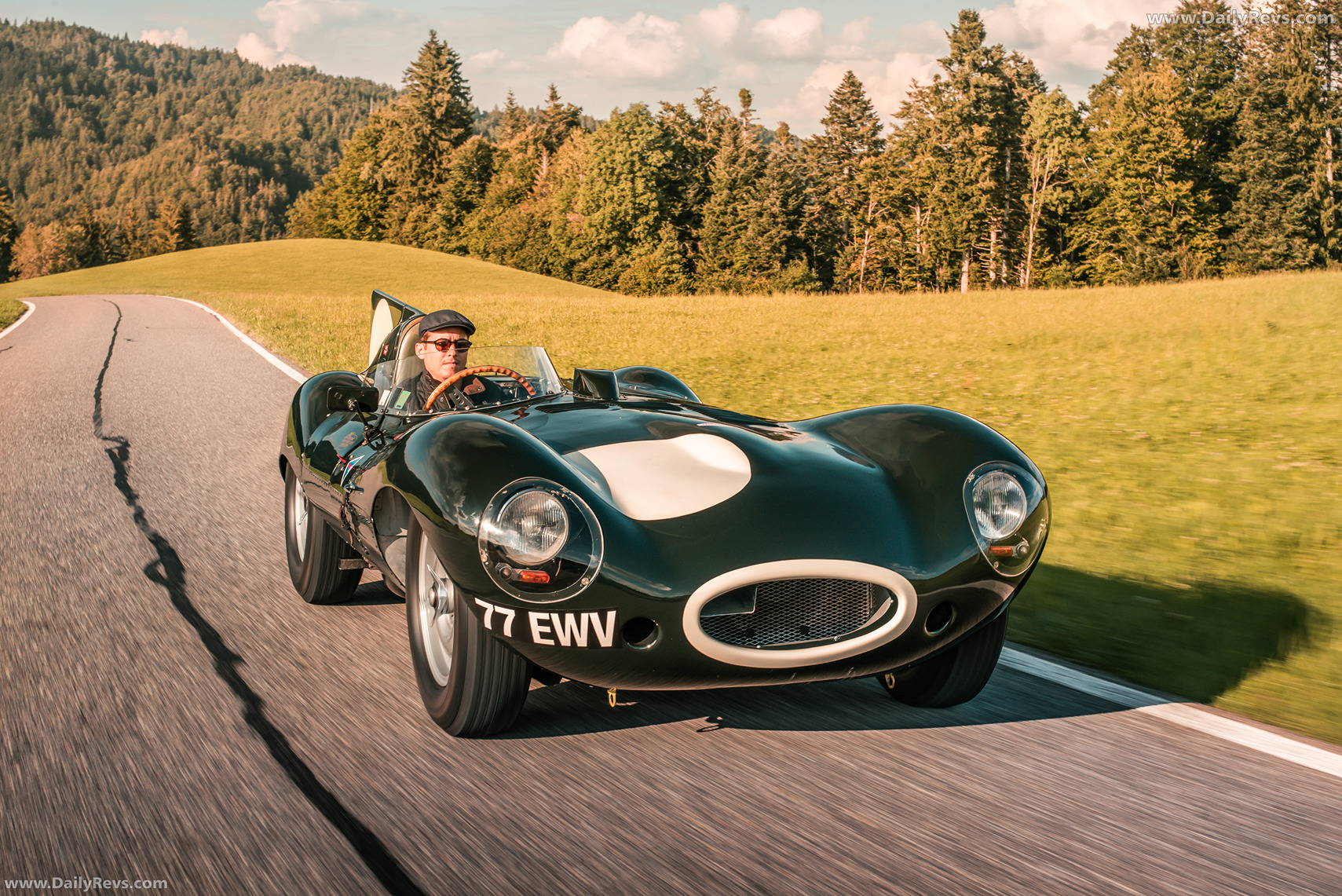 1956 Jaguar D-Type Front View
