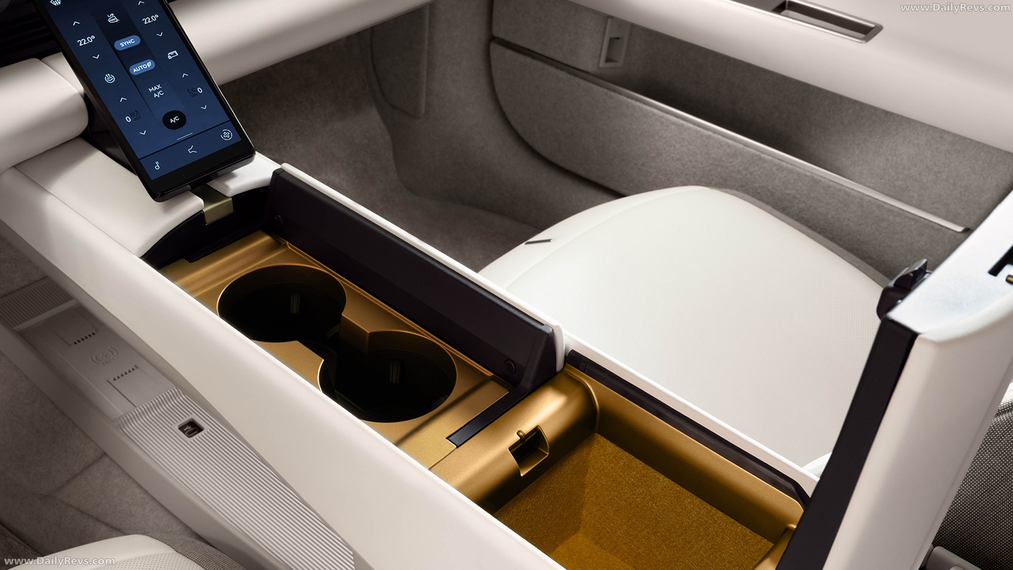 2027 Jaguar TYPE 01 Interior