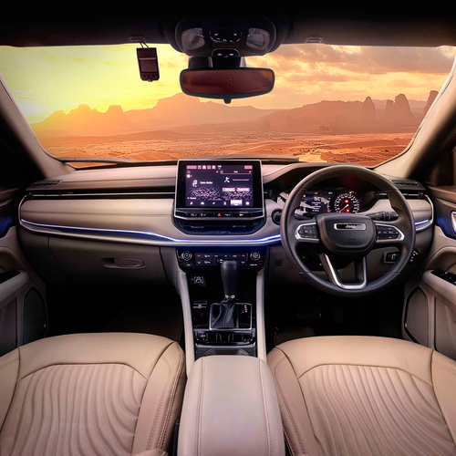 2025 Jeep Compass Sandstorm Edition Interior