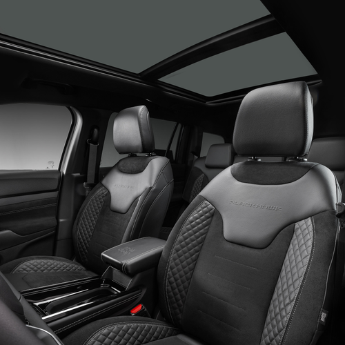 2026 Jeep Commander Blackhawk Interior