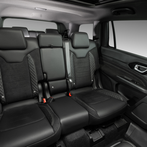 2026 Jeep Commander Blackhawk Interior