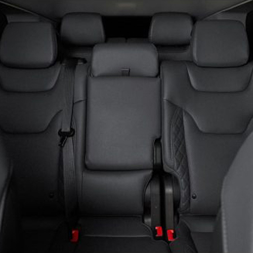 2026 Jeep Commander Trail Edition Interior