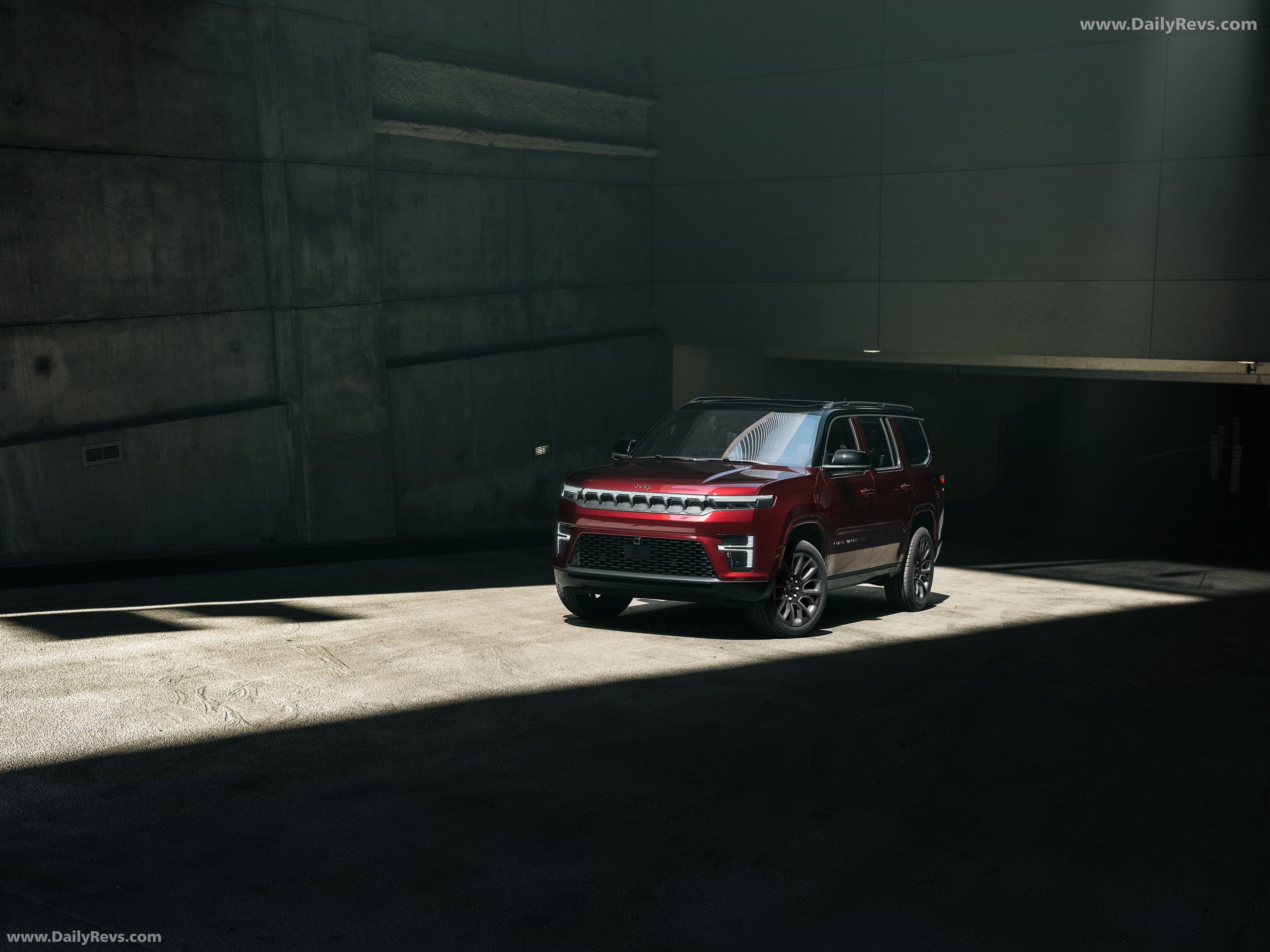 2026 Jeep Grand Wagoneer Front View