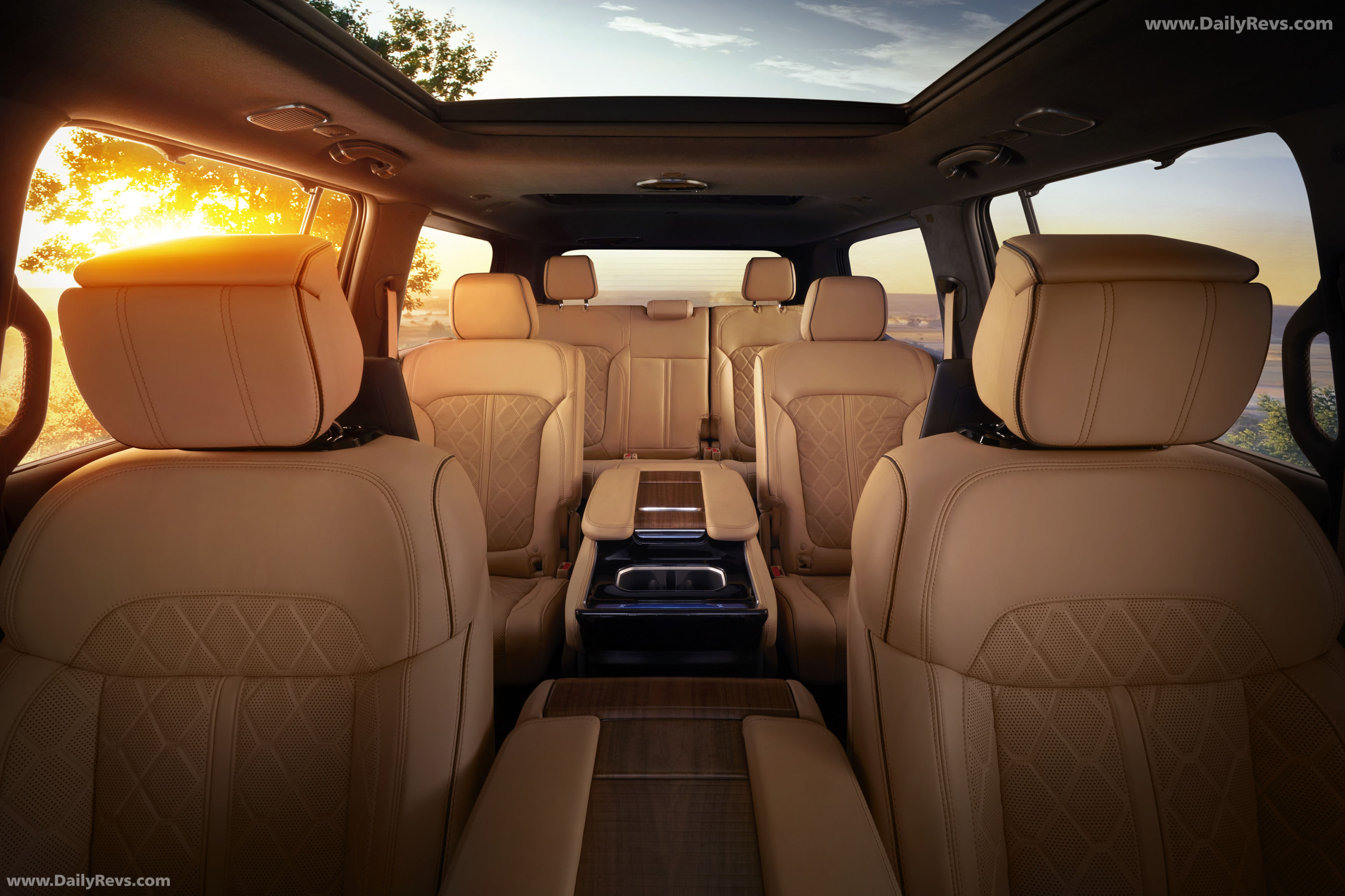 2026 Jeep Grand Wagoneer Interior