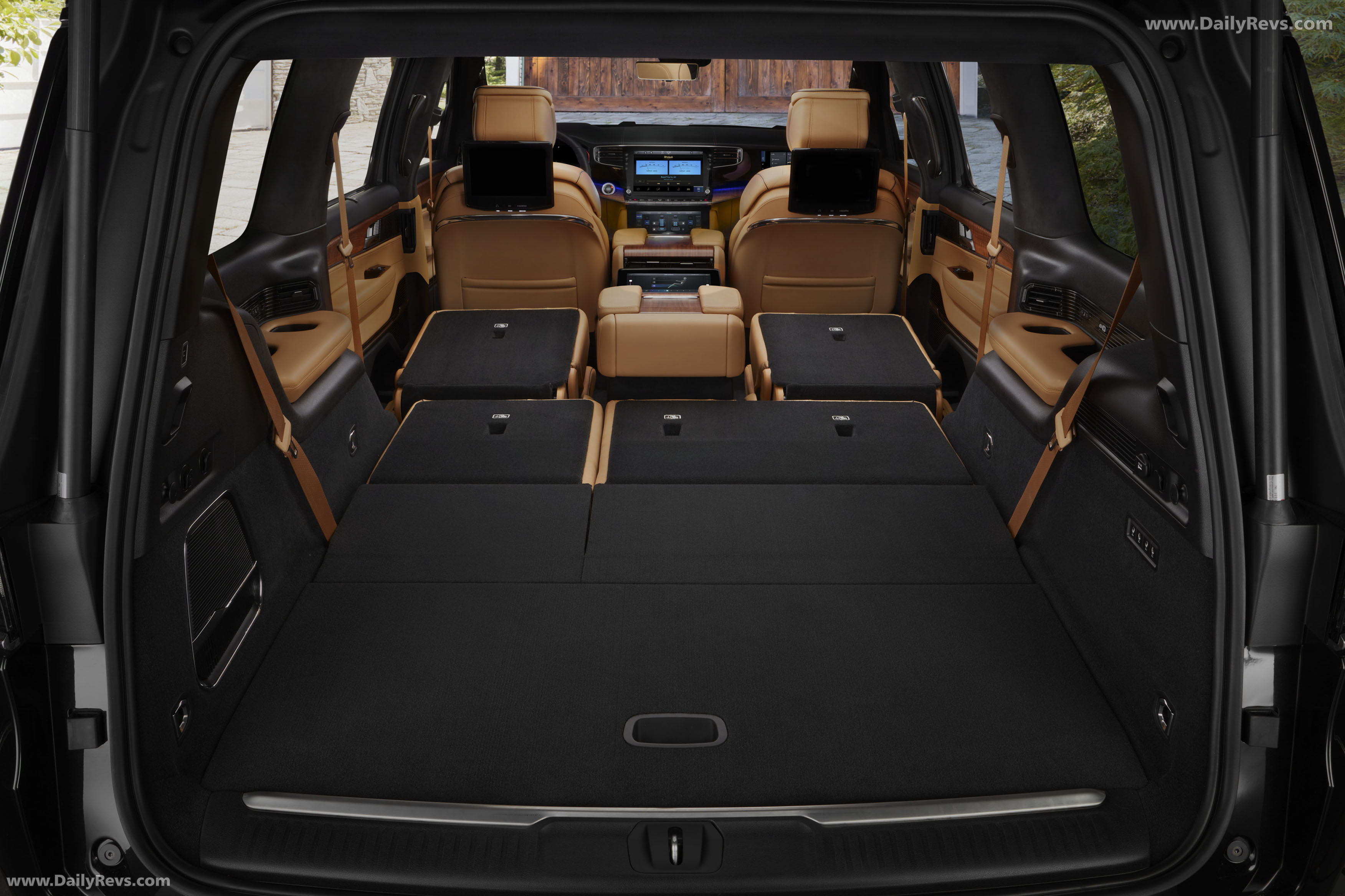 2026 Jeep Grand Wagoneer Interior