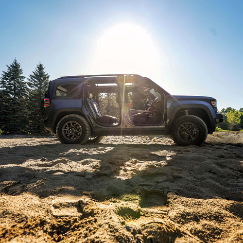 2026 Jeep Recon Side View
