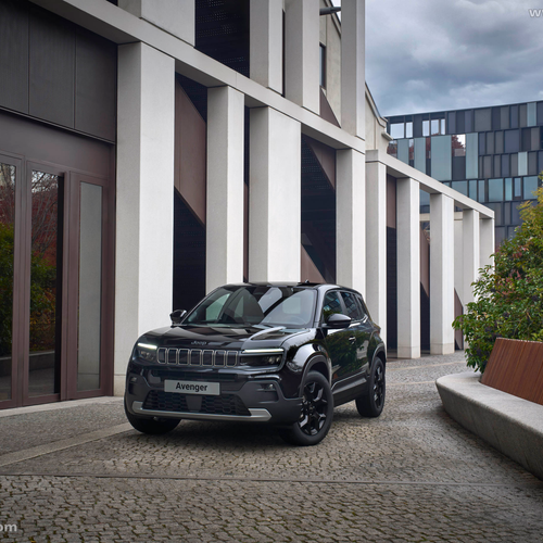 2026 Jeep Avenger Black Edition Front View