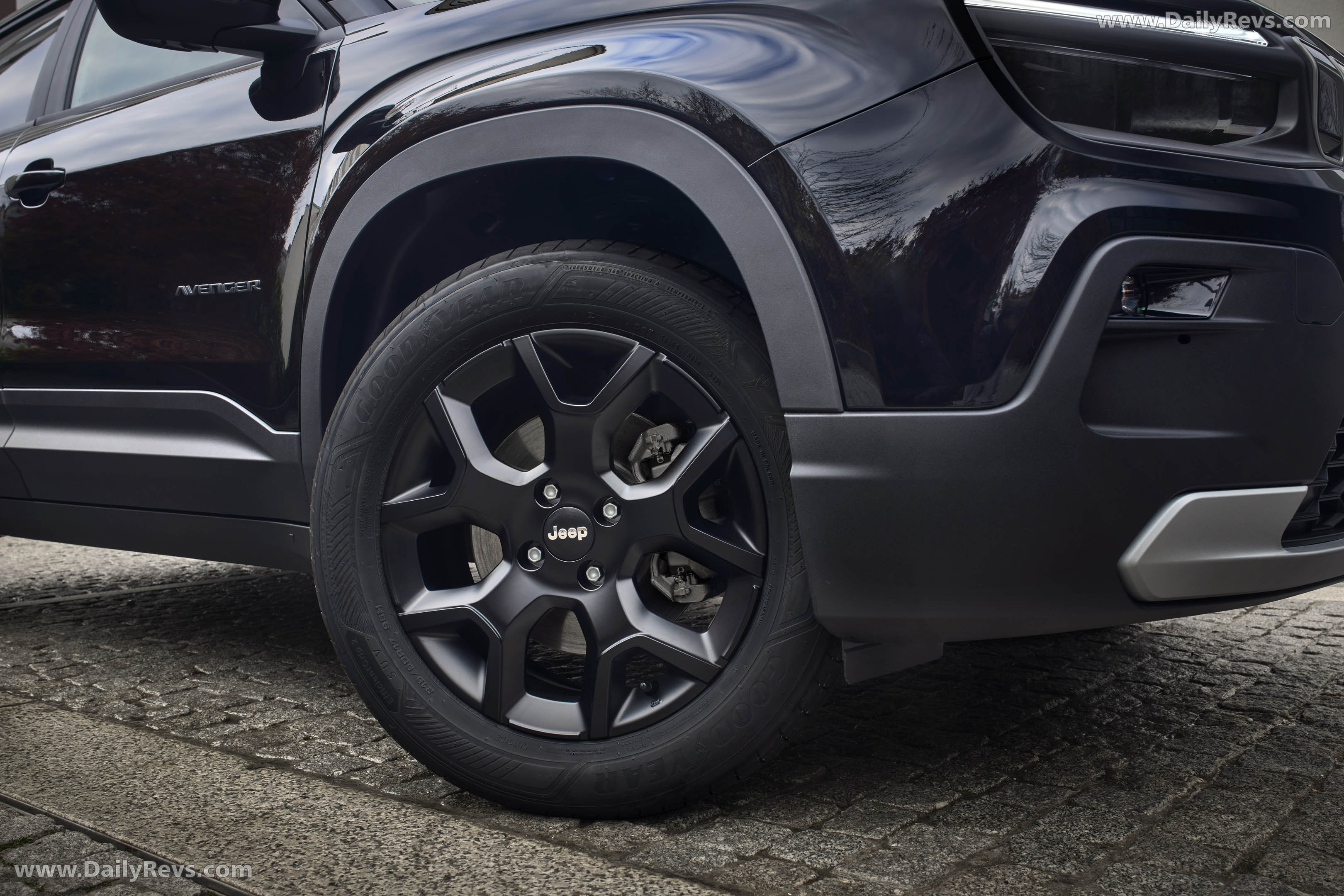 2026 Jeep Avenger Black Edition Exterior