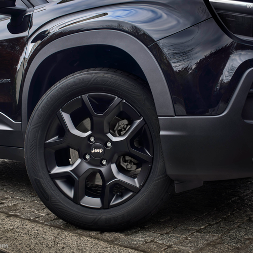 2026 Jeep Avenger Black Edition Exterior