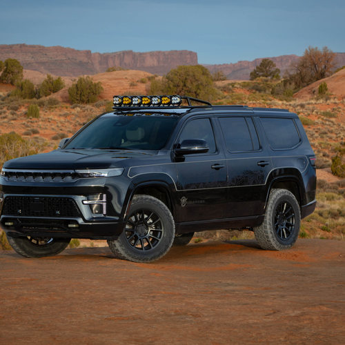 2026 Jeep Grand Wagoneer Commander Concept Front View