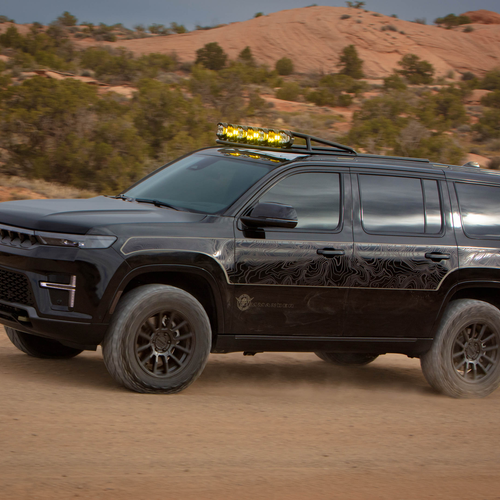 2026 Jeep Grand Wagoneer Commander Concept Side View