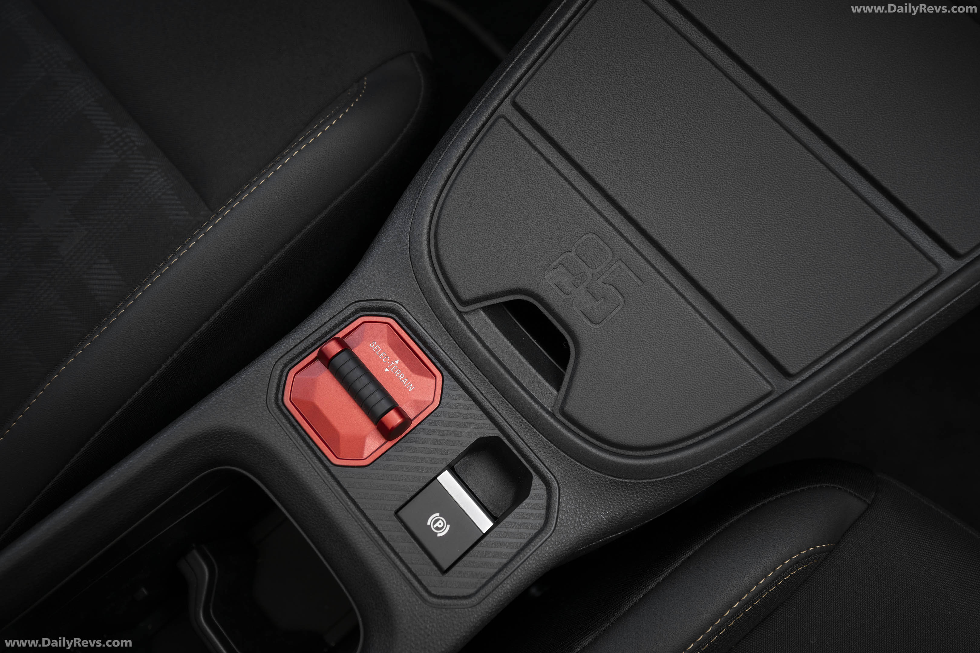2027 Jeep Avenger 4xe 85th Anniversary Interior