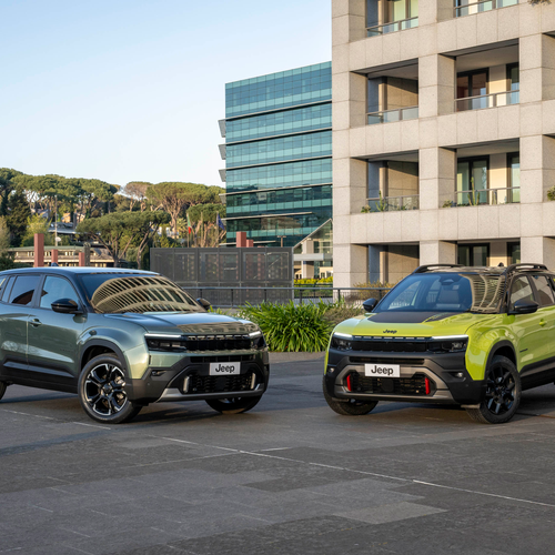 2027 Jeep Avenger e-hybrid Front View