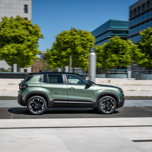 2027 Jeep Avenger e-hybrid Side View