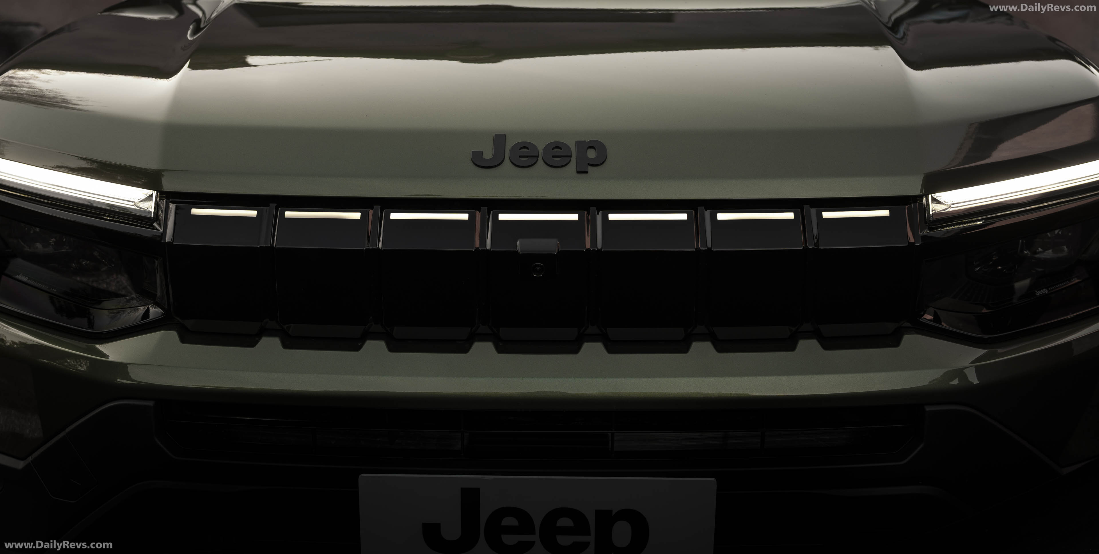 2027 Jeep Avenger e-hybrid Exterior