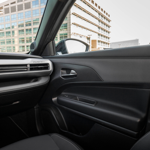 2027 Jeep Avenger e-hybrid Interior