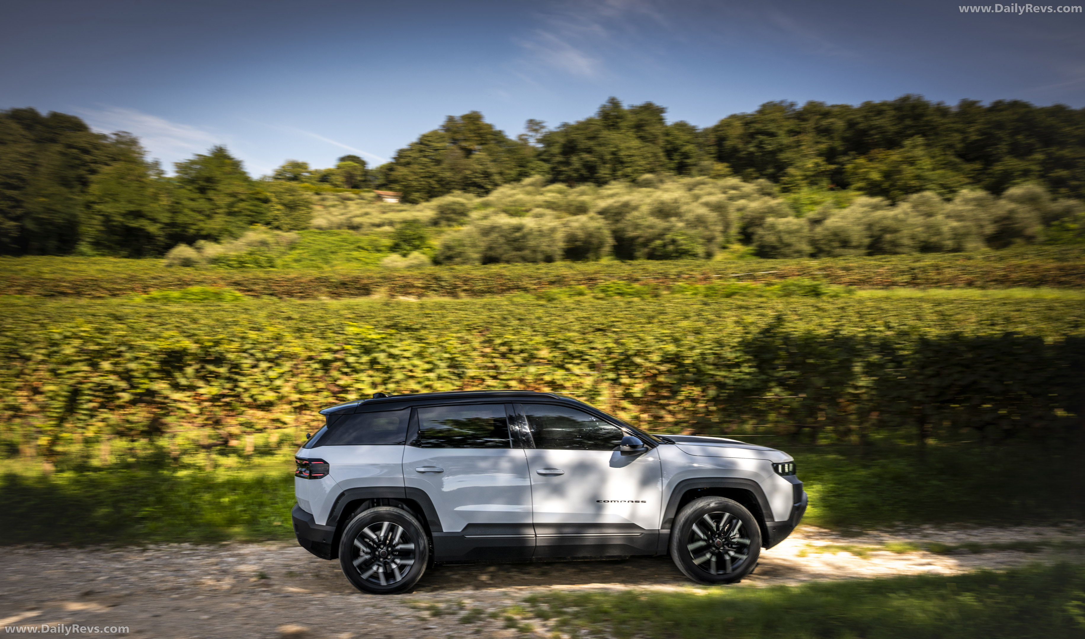 2026 Jeep Compass EV 4xe Side View