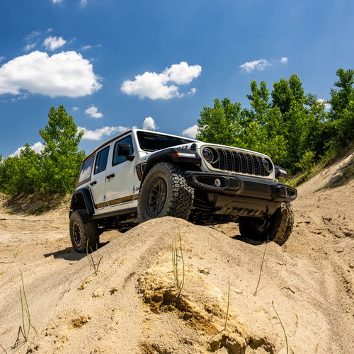 2027 Jeep Wrangler Laredo Front View