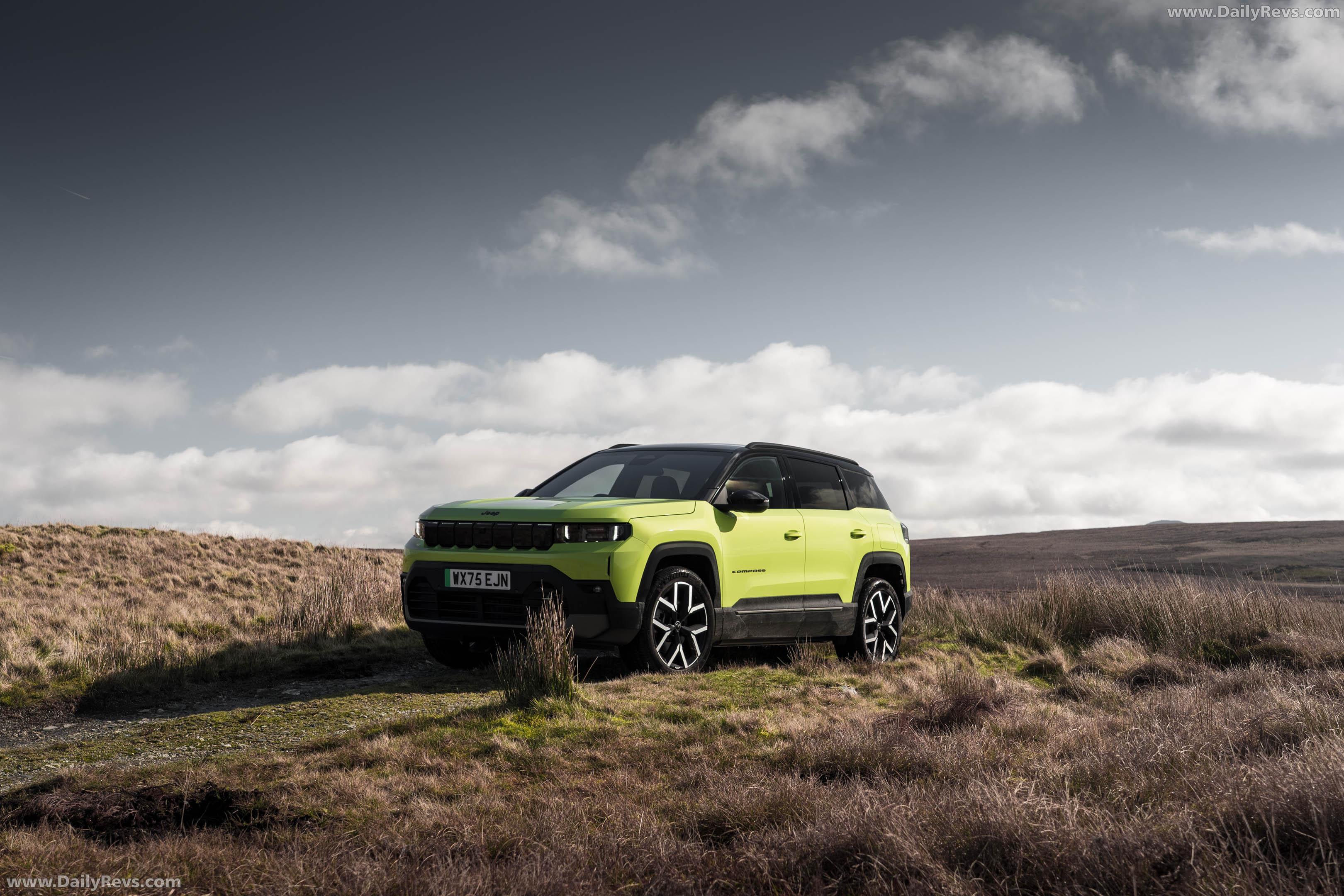 2026 Jeep Compass EV UK Version Front View