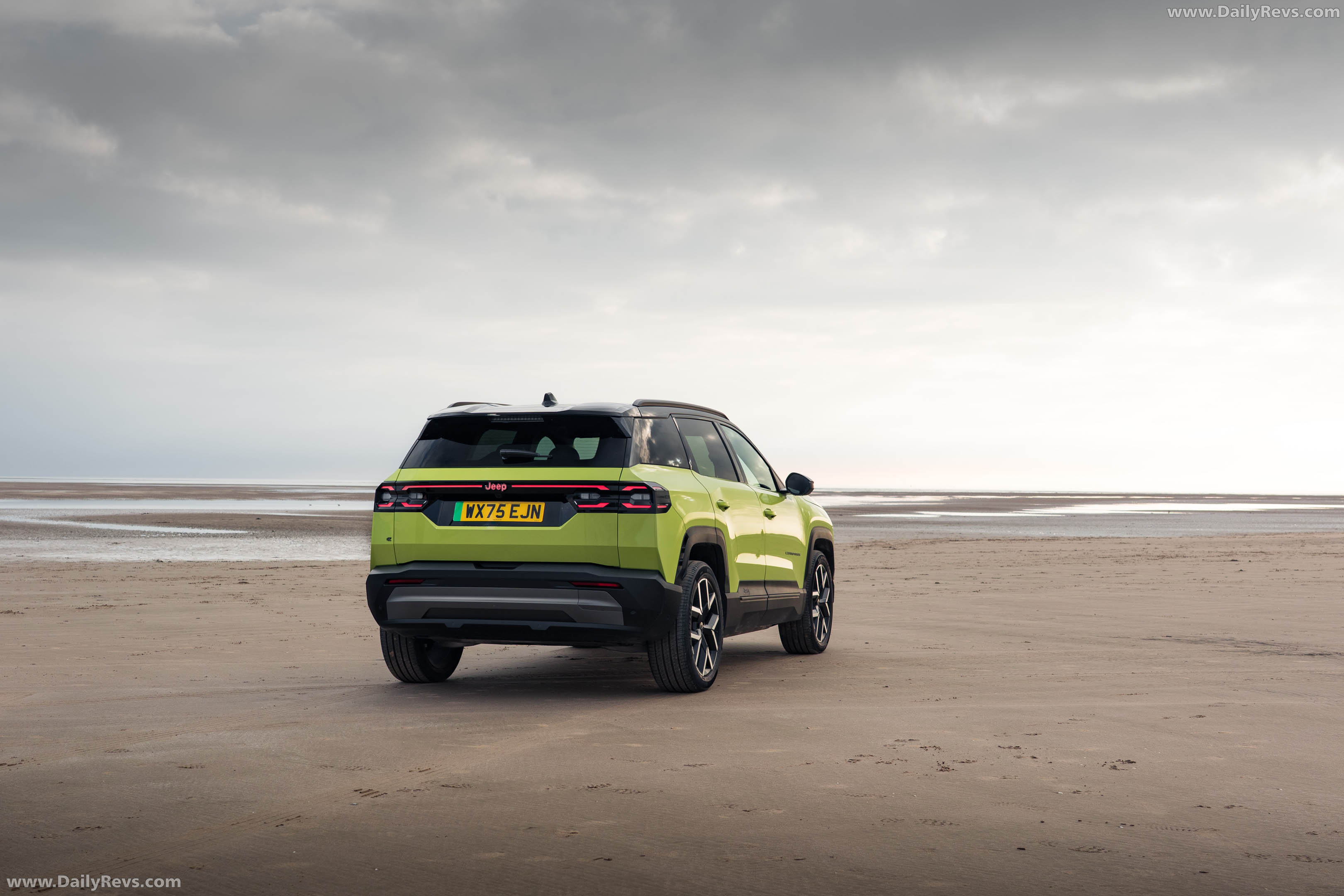 2026 Jeep Compass EV UK Version Rear View