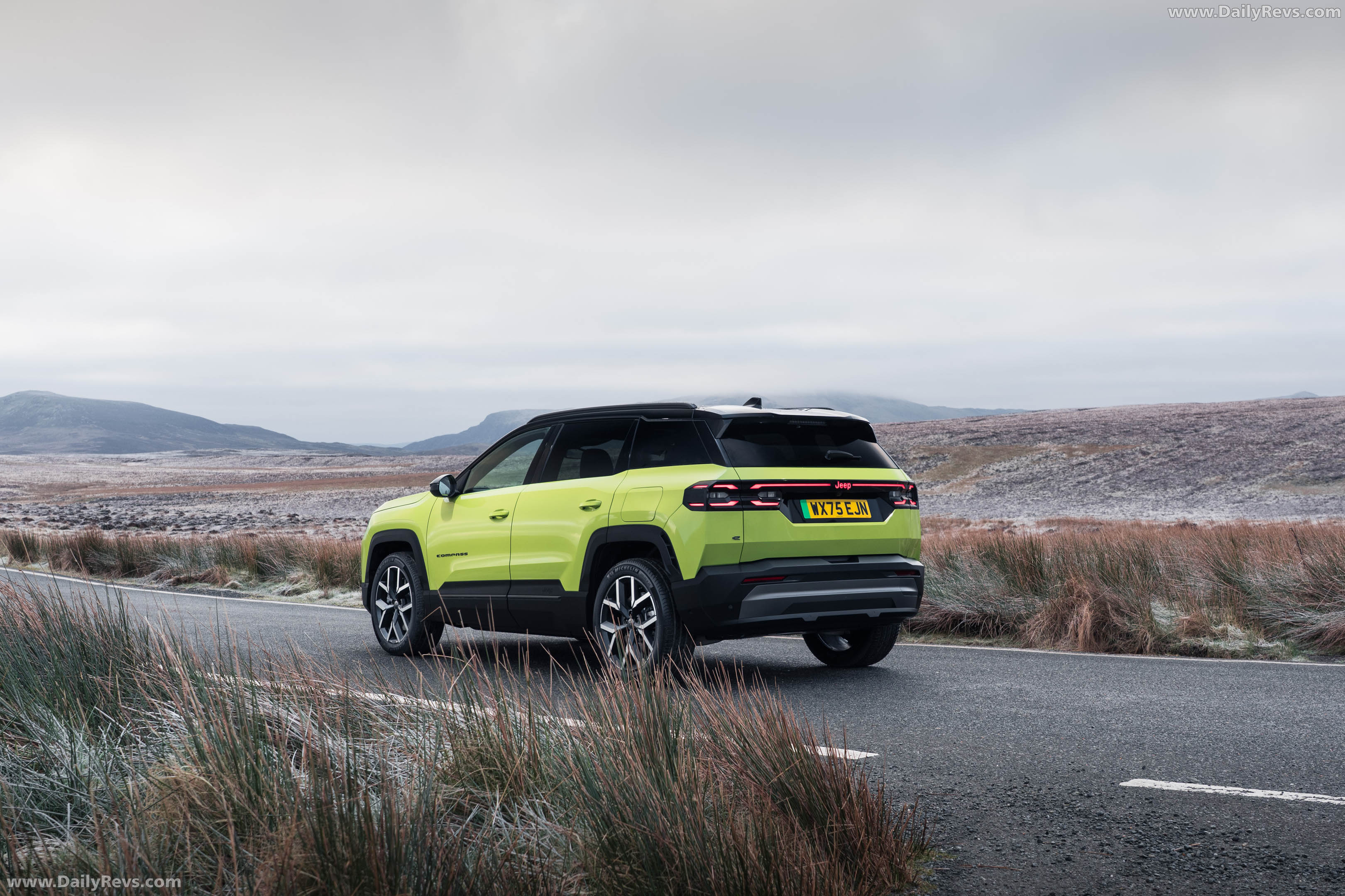 2026 Jeep Compass EV UK Version Rear View