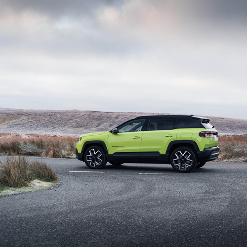 2026 Jeep Compass EV UK Version Side View