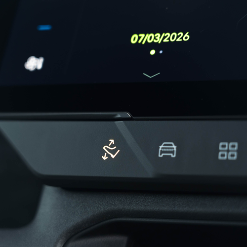 2026 Jeep Compass EV UK Version Interior