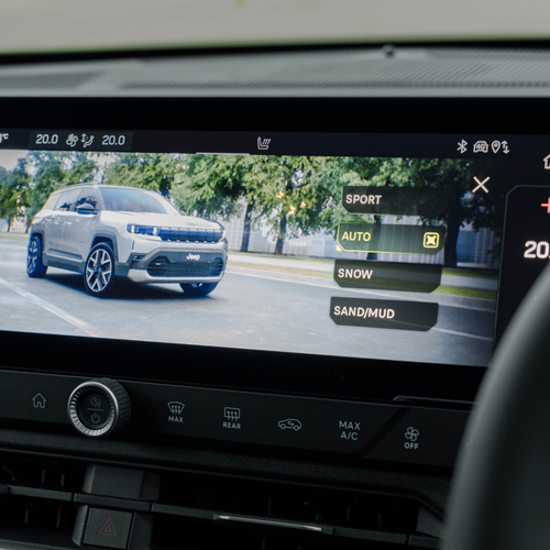 2026 Jeep Compass EV UK Version Interior
