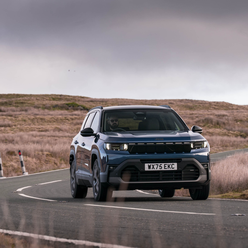 2026 Jeep Compass e-Hybrid UK Version Front View