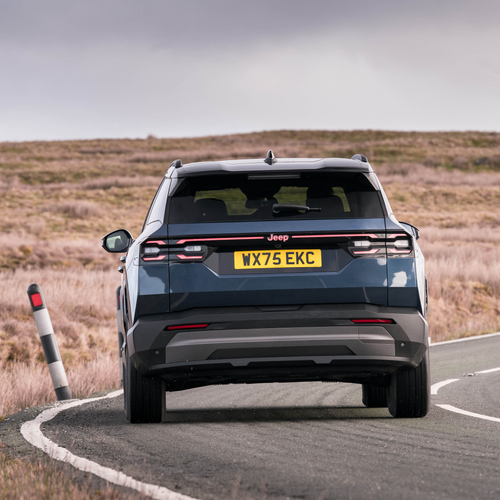 2026 Jeep Compass e-Hybrid UK Version Rear View