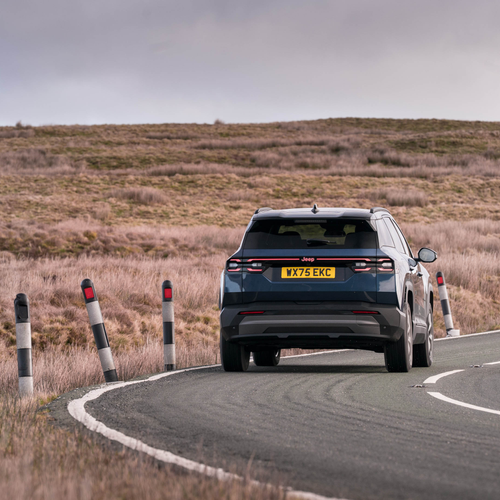 2026 Jeep Compass e-Hybrid UK Version Rear View