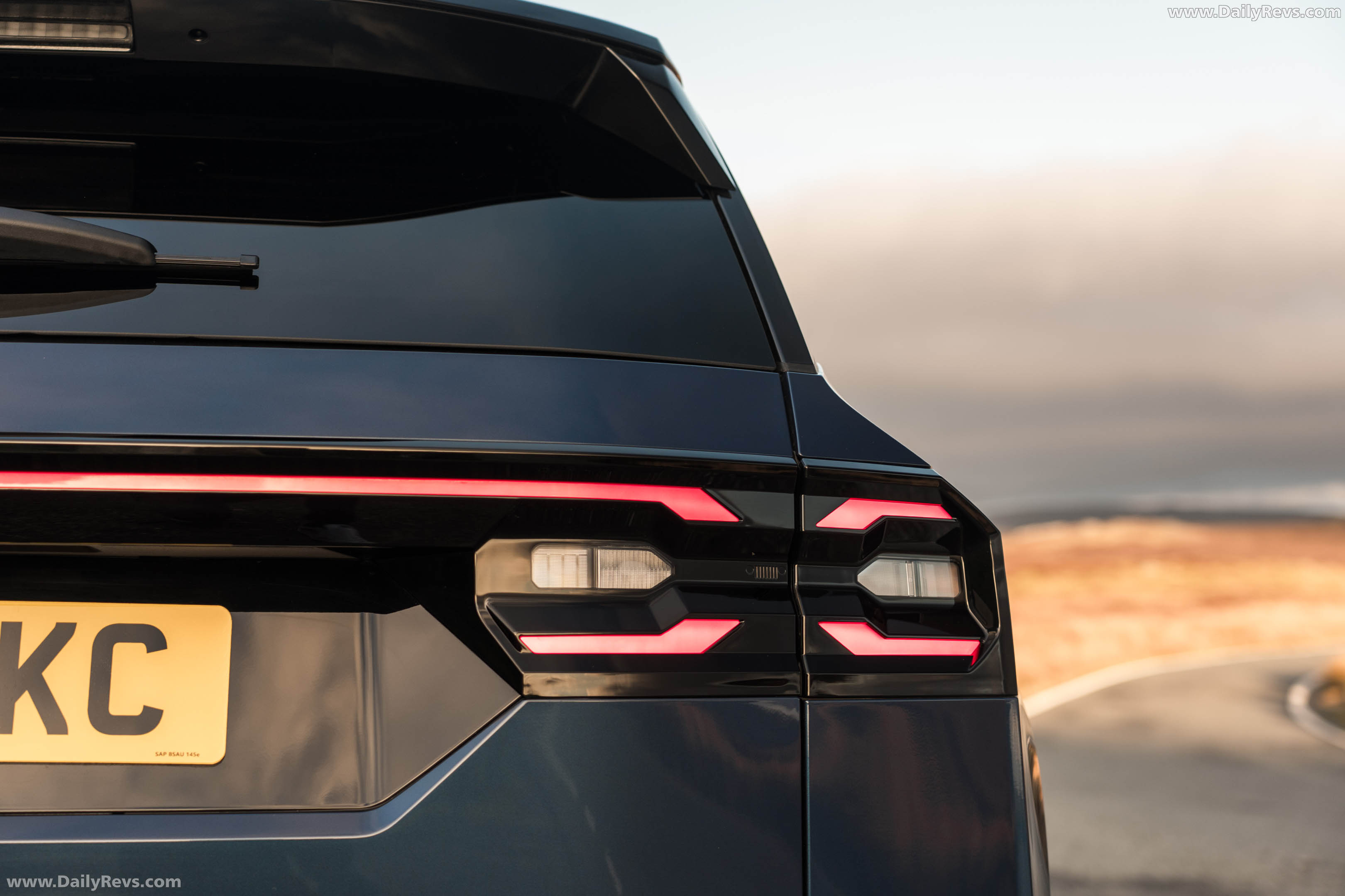 2026 Jeep Compass e-Hybrid UK Version Exterior