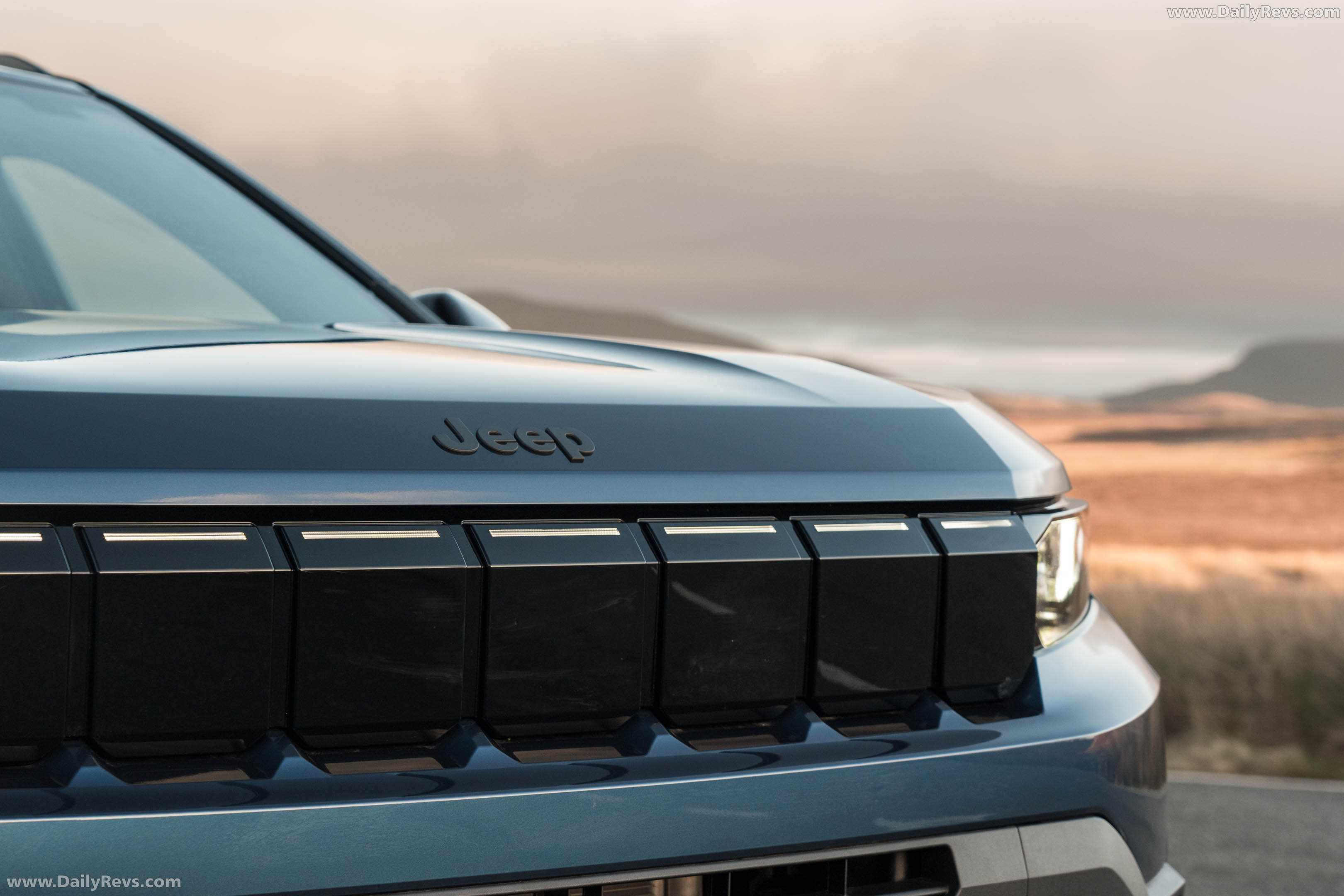 2026 Jeep Compass e-Hybrid UK Version Exterior