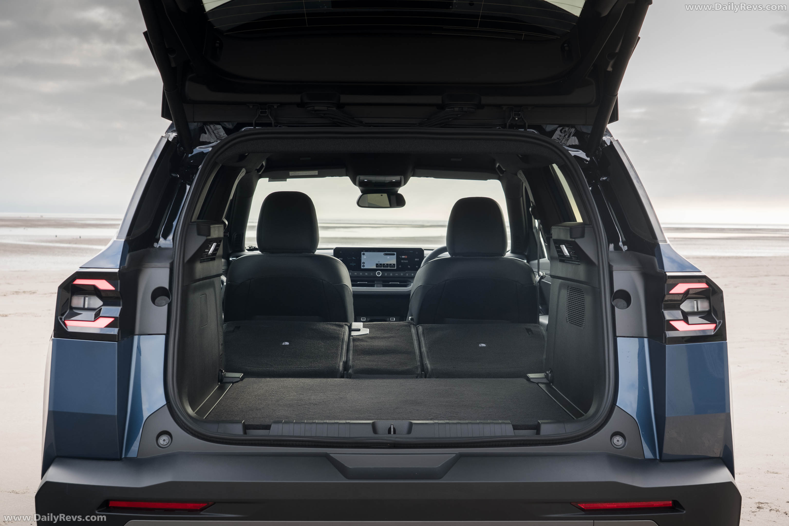 2026 Jeep Compass e-Hybrid UK Version Interior